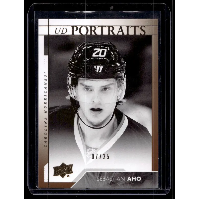 2017-18 Upper Deck - Portraits Gold - Sebastian Aho #P-35 /25