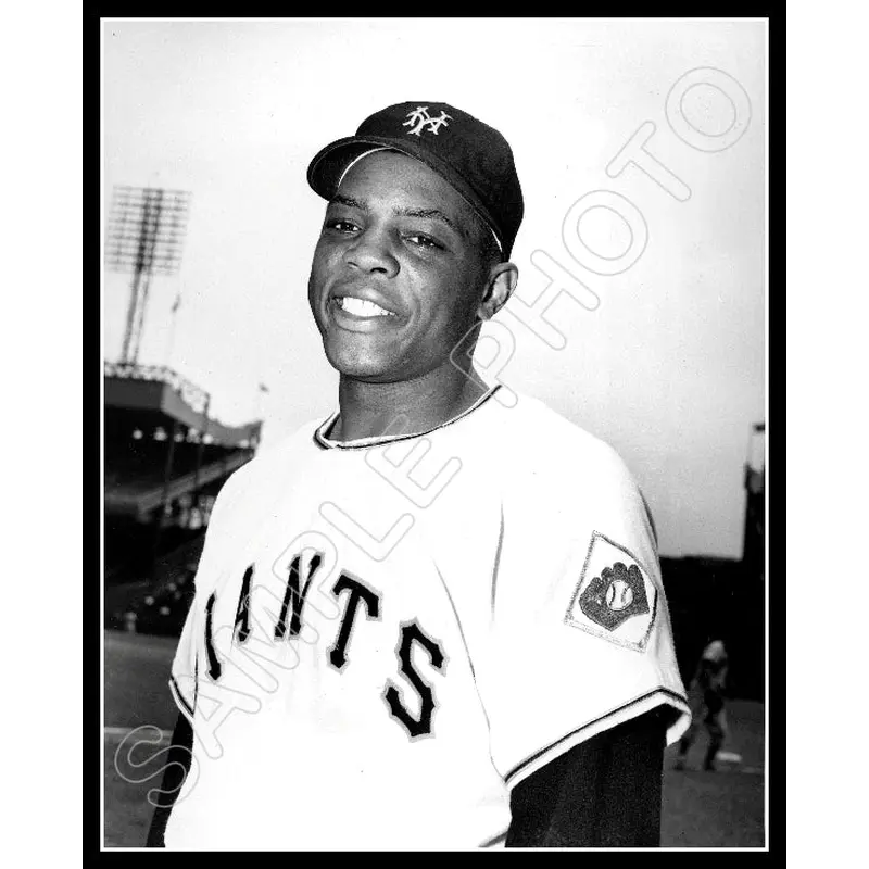 Willie Mays 8X10 Photo - New York Giants - 565