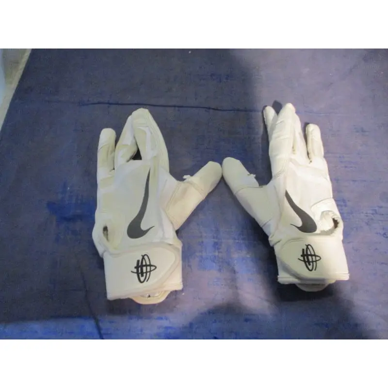 Used Nike Batting Gloves Youth Large - Slight Wear on Fingers