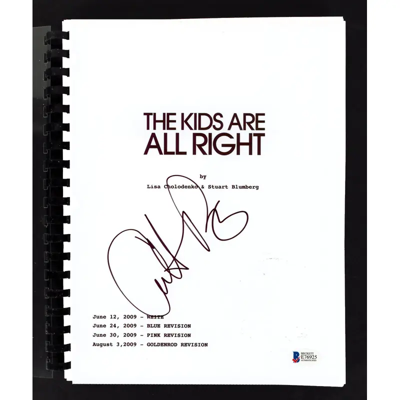Annette Bening The Kids Are All Right Authentic Signed Movie Script BAS #E76925