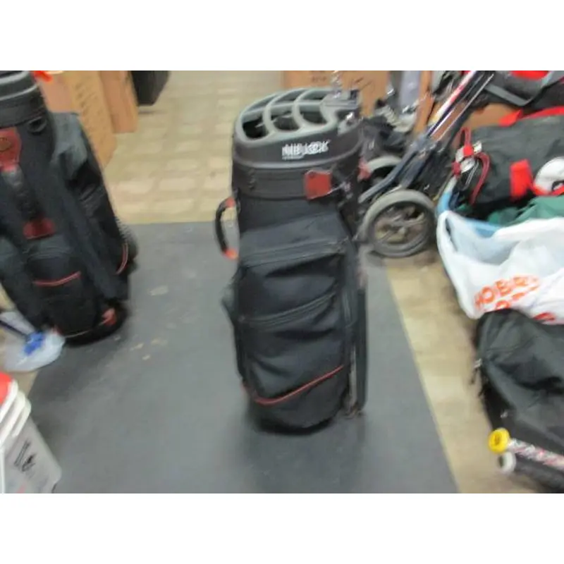Used Burton Nib Lock Golf Bag