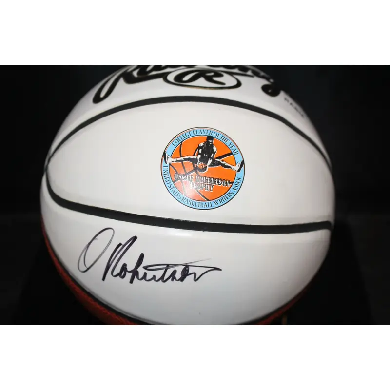 Oscar Robertson Autographed Mini Logo Basketball