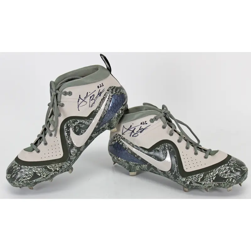 D-Backs Archie Bradley Signed Game Used 5/27/2018 Nike Cleats BAS & Photo Match