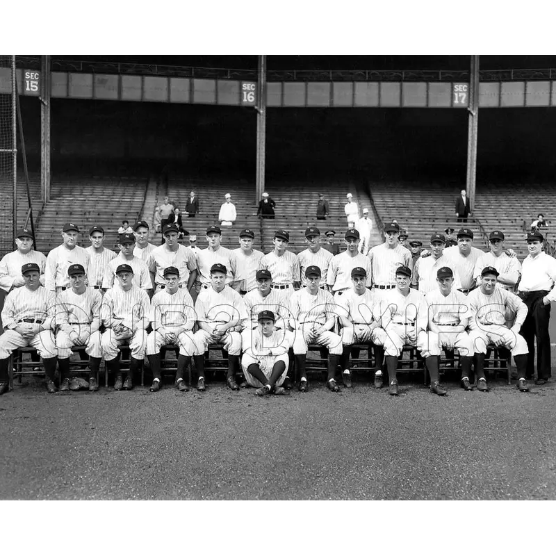 1932 New York Yankees 8X10 Photo - Lou Gehrig Babe Ruth 9 Hall Of Famers - 1225
