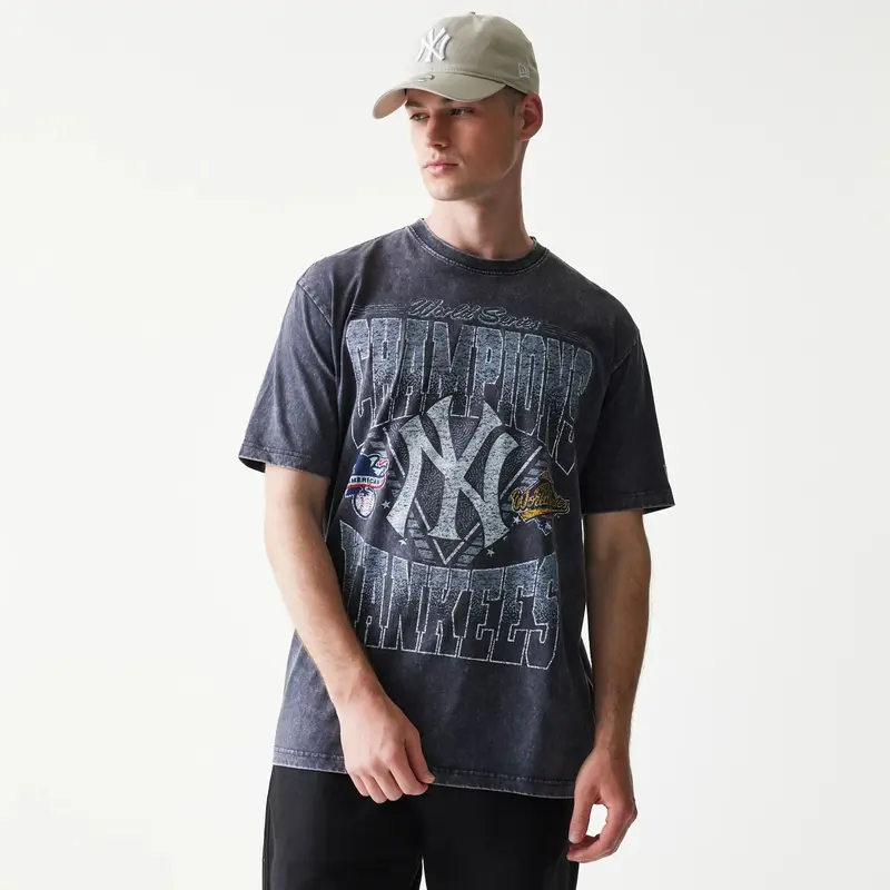 New York Yankees MLB Sport Classic Navy T-Shirt
