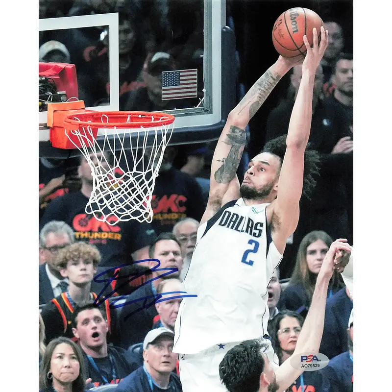 DERECK LIVELY Signed 8x10 Photo PSA/DNA Dallas Mavs Autographed