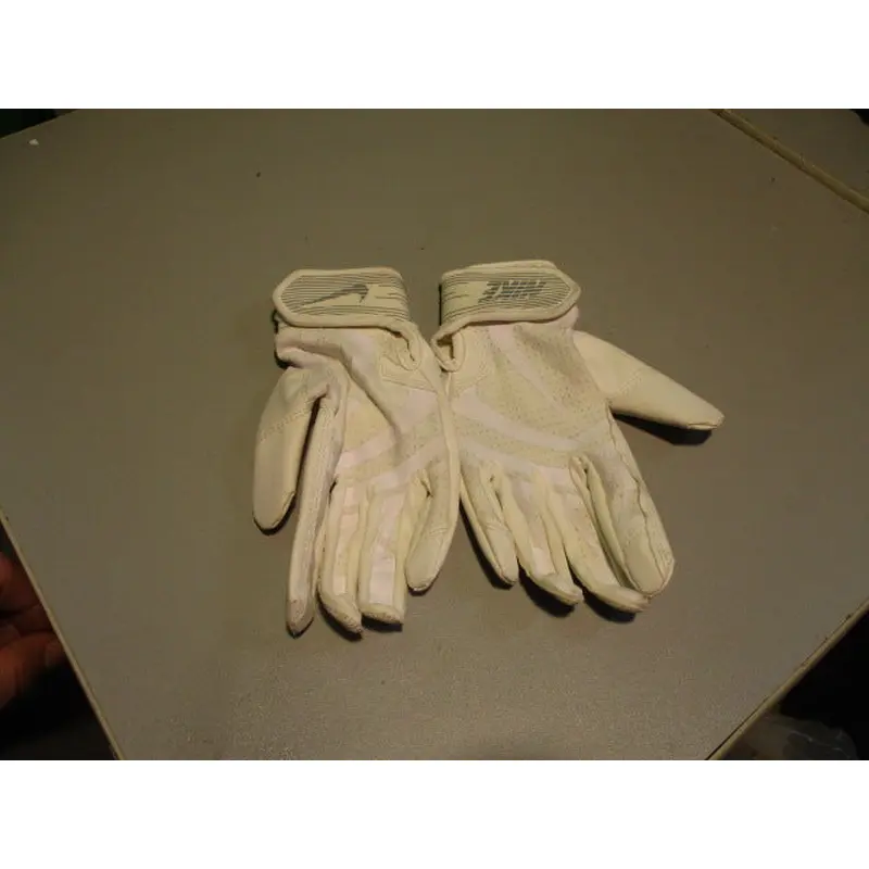 Used Nike Youth Small Batting Gloves