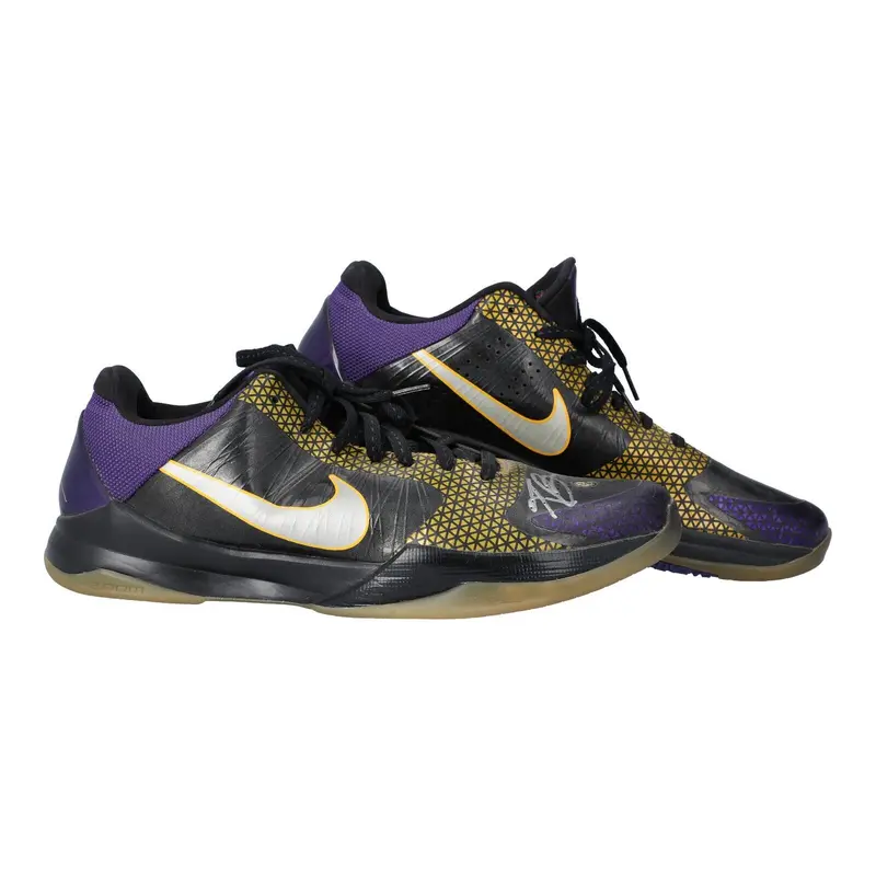 Kobe Bryant Signed Nike Zoom Game Model Sneakers Shoes Beckett COA