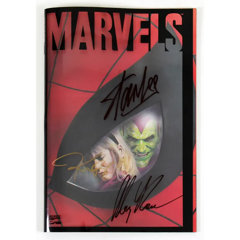 Marvel (3) Stan Lee, Ross & Busiek Signed The Marvels Comic JSA #BB98860