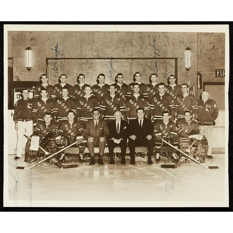 1960-61 New York Rangers Team Signed 8x10 Photo With JSA COA