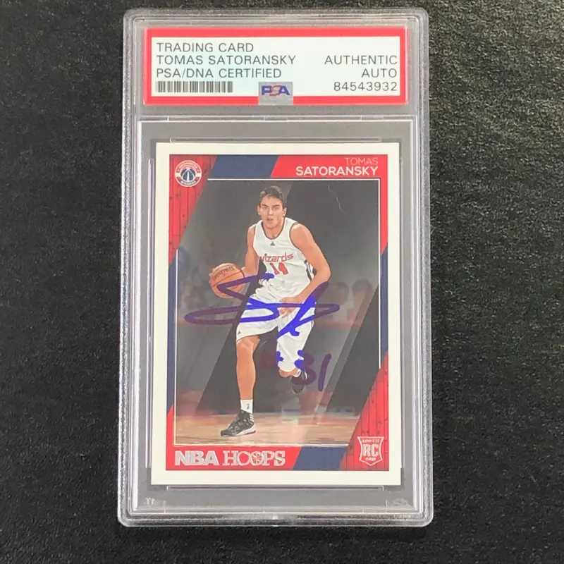 2016-17 NBA Hoops #281 Tomas Satoransky Signed AUTO PSA Slabbed RC Wizards