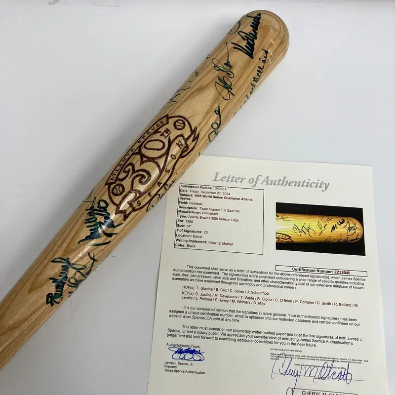 1995 Atlanta Braves World Series Champs Team Signed Baseball Bat JSA COA