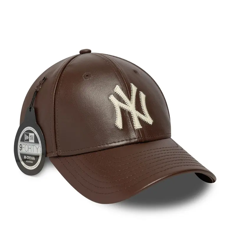 New York Yankees MLB Leather Dark Brown 9FORTY M-Crown Adjustable Cap