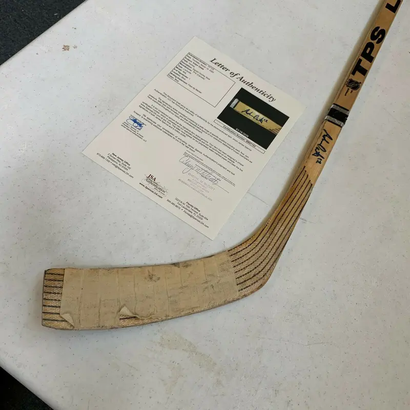 Adam Oates Signed 1992 Game Used Hockey Stick With JSA COA