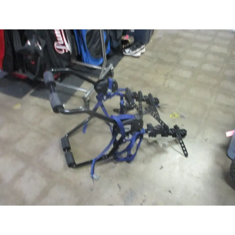 Used Thule 911XT 3 Bike Trunk Rack