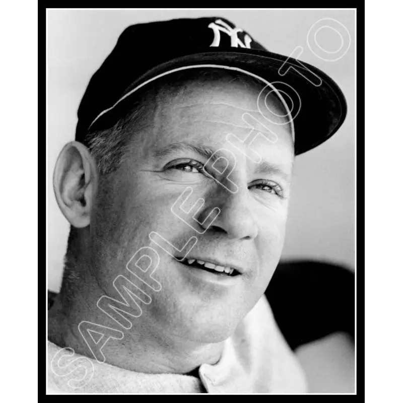 Whitey Ford 8X10 Photo - 1964 New York Yankees - 311