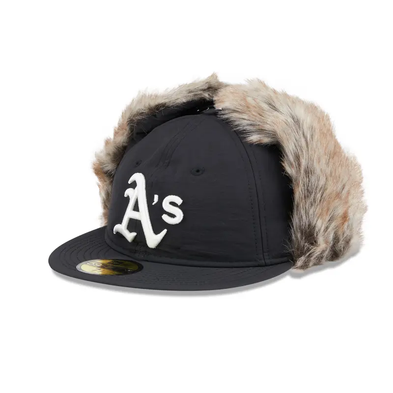 New Era - 59FIFTY Fitted Cap - WINTER DOGEAR - Oakland Athletics - Black