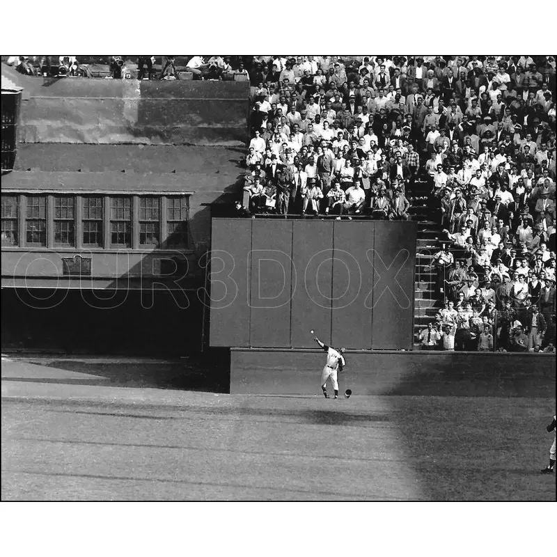 Willie Mays 8X10 Photo - 1954 World Series New York Giants The Throw - 1578