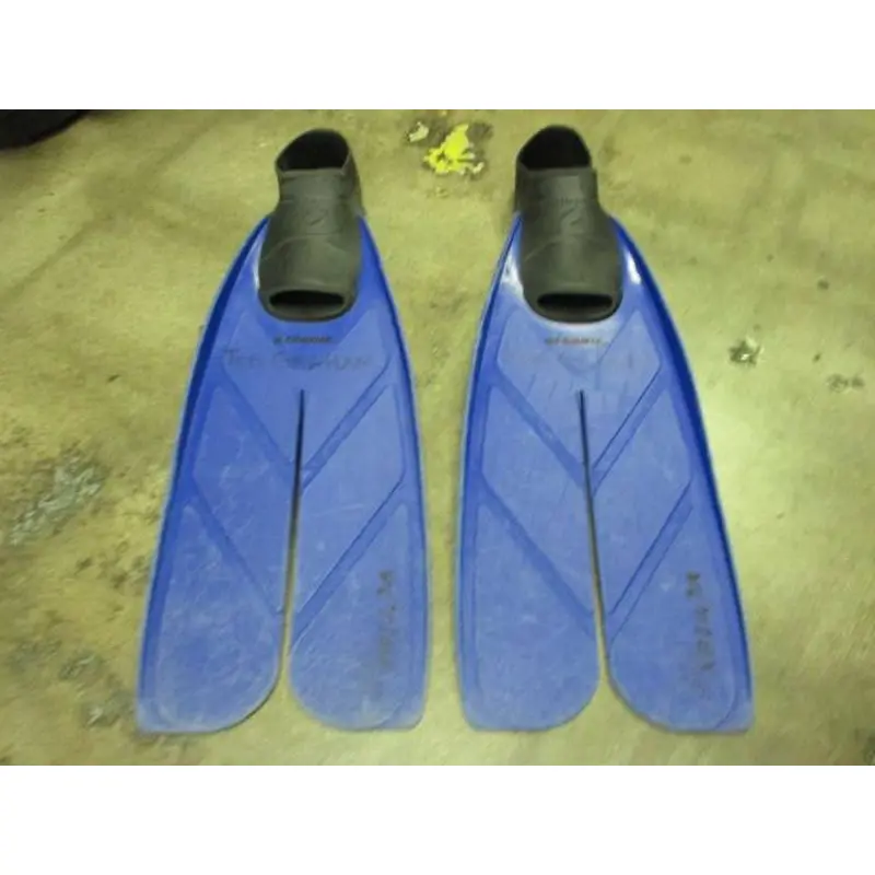 Used Oceanic Vortex V6 Split Fins Size 11-12